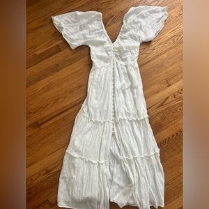 White capped sleeve maxi